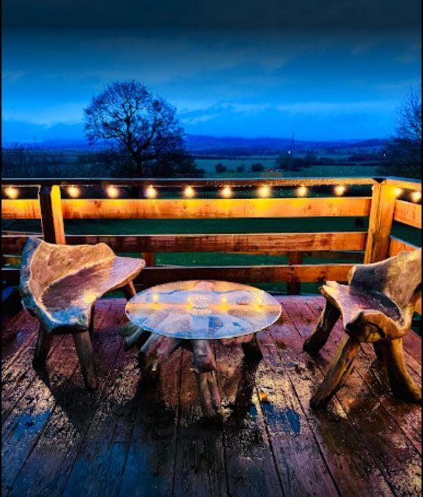 Burtree House & Retreats Tipi With Secluded Hot Tub Ξενοδοχείο Thirkleby Εξωτερικό φωτογραφία